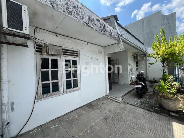 image RUMAH STRATEGIS JALAN UTAMA FAJAR INDAH SOLO (2)