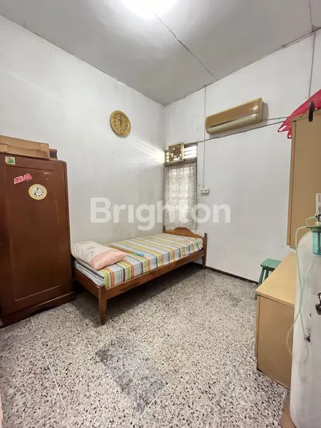 image RUMAH STRATEGIS JALAN UTAMA FAJAR INDAH SOLO (5)