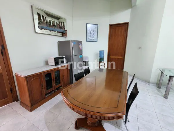 image RUMAH BESAR SUTOREJO DI JALAN RAYA,  ROW JALAN 15 METER. SHM. LT ±450 DEKAT MALL & KAMPUS (4)