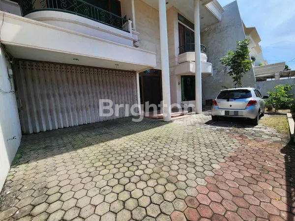image RUMAH BESAR SUTOREJO DI JALAN RAYA,  ROW JALAN 15 METER. SHM. LT ±450 DEKAT MALL & KAMPUS (2)