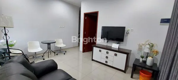 image RUMAH BANGUNAN BARU 3 LANTAI, DAK LT 4, DAERAH SUNTER AGUNG, JAKUT. (5)