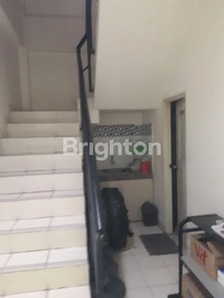 image RUKO 3 LANTAI KIRANA CAWANG CIPINANG CEMPEDAK (3)