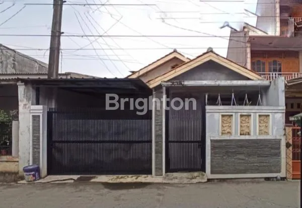 image RUMAH FLEXIBLE DEKAT KAMPUS UI DAN TOL KUKUSAN DEPOK (1)