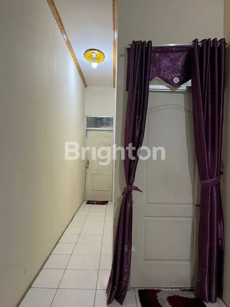 image RUKO 3 LANTAI STRATEGIS DEKAT STARBUCKS & SWALAYAN (3)