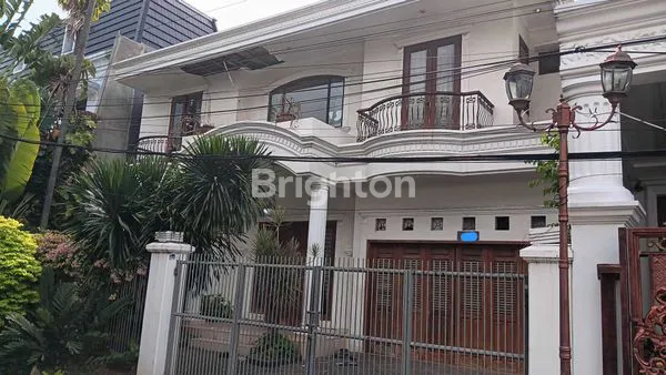 image RUMAH 2 LANTAI MEWAH DI KAVLING MARINIR PONDOK KELAPA - DUREN SAWIT JAKARTA TIMUR (2)