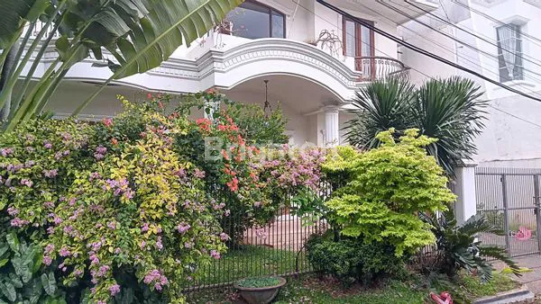 image RUMAH 2 LANTAI MEWAH DI KAVLING MARINIR PONDOK KELAPA - DUREN SAWIT JAKARTA TIMUR (6)