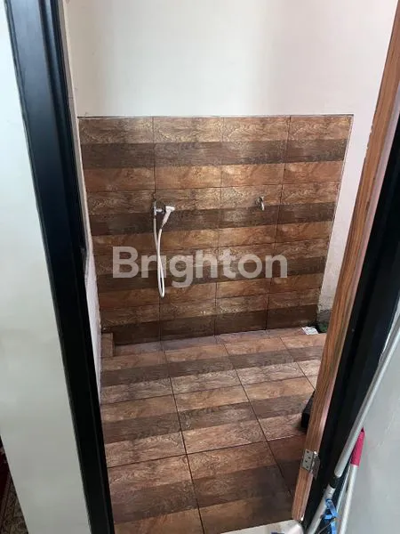 image RUMAH 5 KT SHM DI TENGGILIS MEJOYO (5)