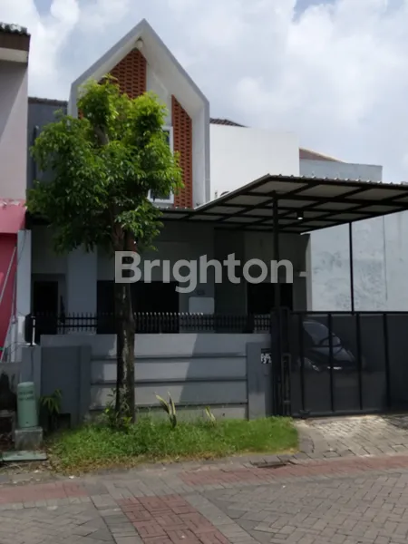 image DIJUAL CEPAT RUMAH CITRALAND,  SURABAYA BARAT, 1,5 LANTAI FULL RENOV, FULL FURNISH, MURAH BUTUH SEGERA (1)