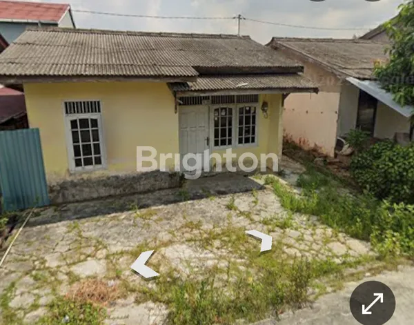 image KM5 ADIGUNA RUMAH DALAM PERUMAHAN  (2)