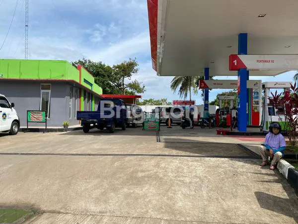 image SPBU OPERASIONAL SHM, HASIL JUALAN TINGGI (3)