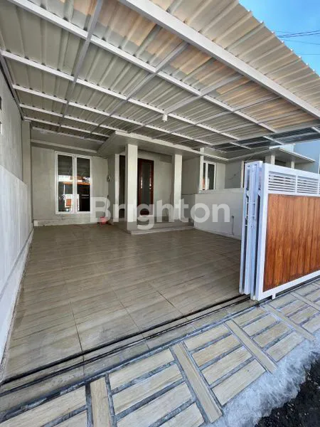 RUMAH 2 LANTAI DI PERUMAHAN MUNGGU ONE GATE SISTEM