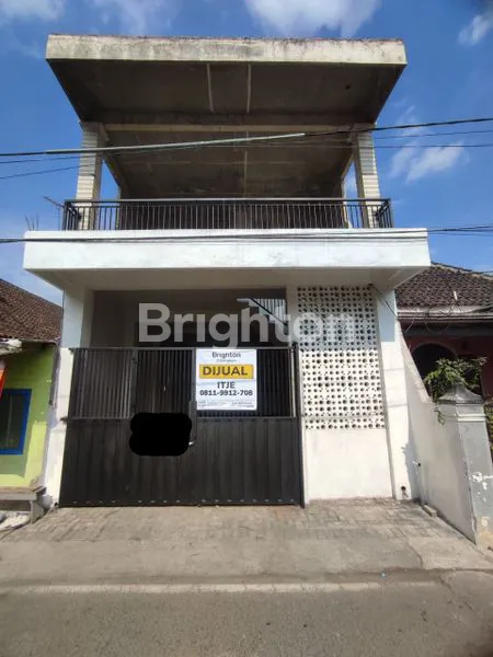 Gambar Property RUMAH 2 LANTAI FULL BANGUNAN LESANPURO