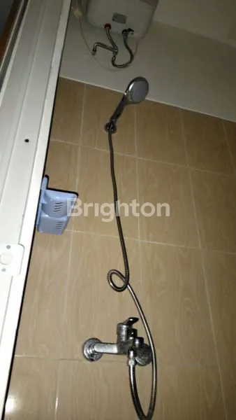 image RUMAH KOS 3 LANTAI DI SUHAT (7)