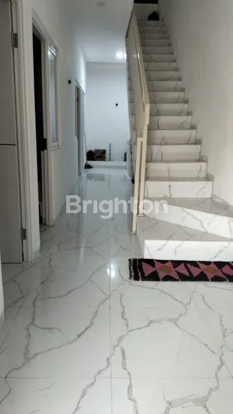 image RUMAH KOS 3 LANTAI DI SUHAT (3)