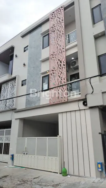 image RUMAH KOS 3 LANTAI DI SUHAT (1)