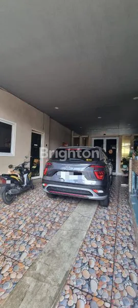 image RUMAH 4 LANTAI SEMANAN JAKARTA BARAT (2)