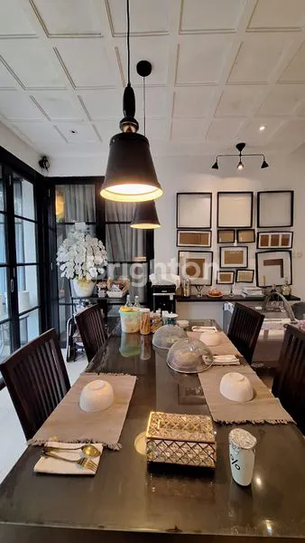 image RUMAH STRATEGIS LT 203 LB 250 DI SEKTOR 9, BINTARO (8)