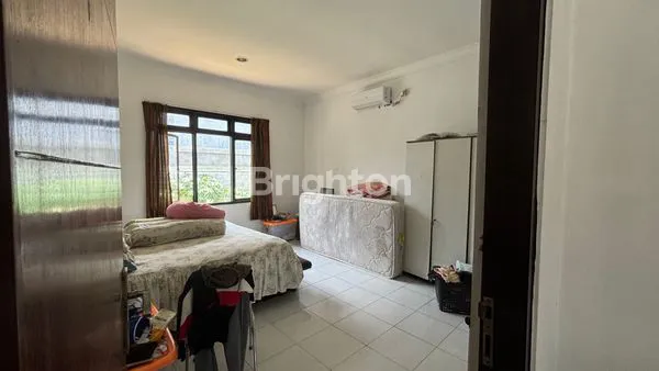 image RUMAH LUAS DAN STRATEGIS DI CIMANGGIS DEPOK (6)