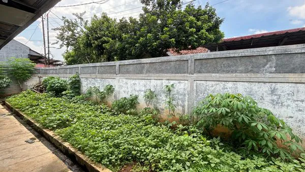 image RUMAH LUAS DAN STRATEGIS DI CIMANGGIS DEPOK (8)
