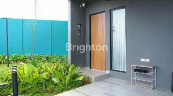 image RUMAH BAGUS MURAH DESAIN DUA LANTAI ALAM SUTERA (4)