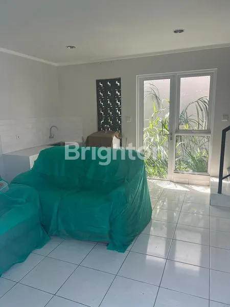 image RUMAH CANTIQQ SIAP HUNI DI RUANG TERBUKA HIJAU & DESAIN LINGK, AKSESTOLL & STASIUN KERETA CEPAT DI SUMMARECON BANDUNG  (2)