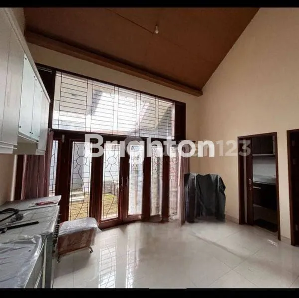 image SUPER DEAL AKHIR TAHUN DARI 7,5M TURUN JADI 6,45M !!!LOKASI PREMIUM MAINROAD!EX KLINIK DOKTER MAINROAD JL. TAIFUR YUSUF CIANJUR! (3)