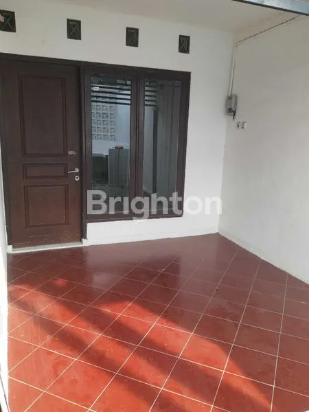 image RUMAH MINIMALIS SIAP HUNI DAN LOKASI STRATEGIS (8)