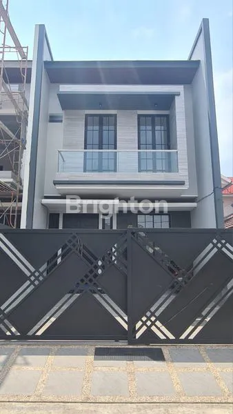 image RUMAH MANYAR KERTOADI NEW GRESS LOKASI STRATEGIS DEKAT GALAXY MALL (1)