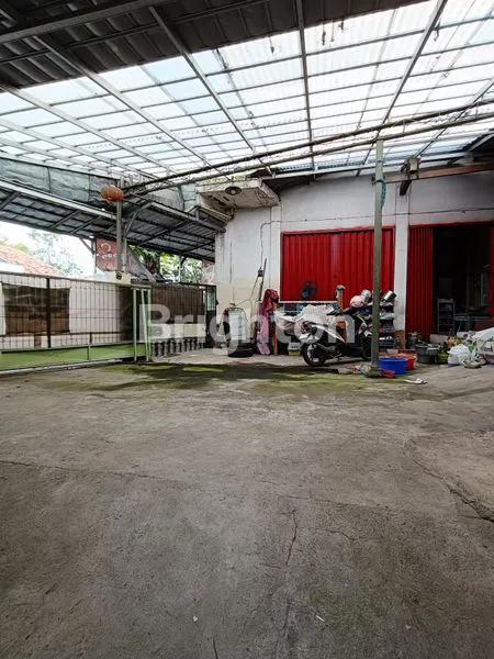 image RUMAH + TOKO BONUS BANGUNAN JOGLO DAN LAHAN LUAS DI HAYAM WURUK PURWODADI (2)