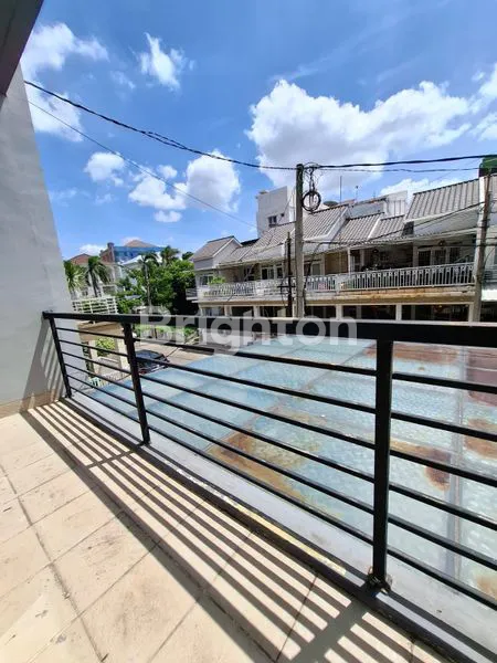 image RUMAH PALEM TAMAN SURYA 5 KALIDERES CENGKARENG  (7)