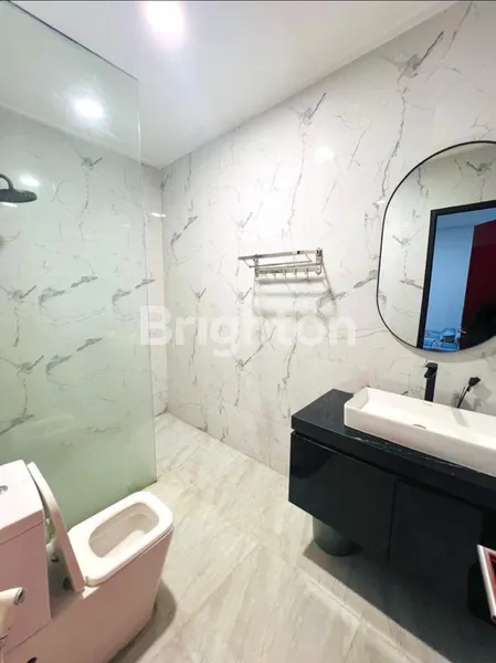 image RUMAH DENGAN KEMUDAHAN AKSES DI CILANDAK JAKSEL. KAWASAN PENGHUBUNG CILANDAK & PONDOK INDAH. COCOK UNTUK RUMAH TINGGAL ATAU KANTOR (8)