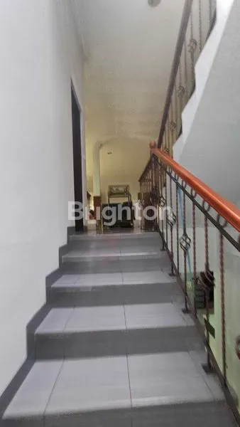 image RUMAH MEWAH 2 LANTAI — ASRI, ELEGAN & TERAWAT SEMPURNA\NJL. SRI SUCI, KOTA BANDUNG\NHANYA 3,9 M • DIRECT OWNER • NEGO HINGGA DEAL (8)