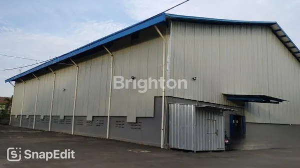 image GUDANG LUAS 2100M² DI KAPUK, SHM (1)