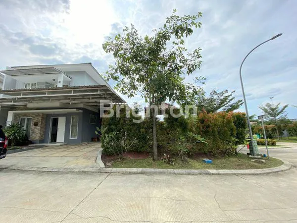 image RUMAH 2 LANTAI VIEW PEGUNUNGAN & GOLF SENTUL (1)