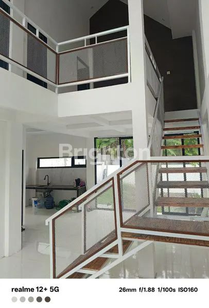 image RUMAH BARU 2 LANTAI MODERN MINIMALIS DI SEMARANG BARAT (3)