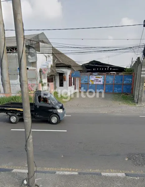 image GUDANG LUAS 2599M² DI RAYA SEPANJANG (1)