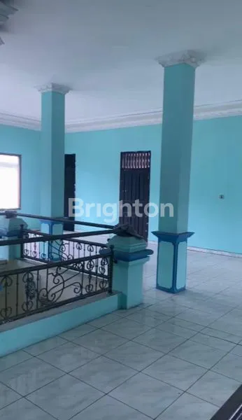 image RUMAH 2 LANTAI CUMA SELANGKAH KE RS HERMINA (7)