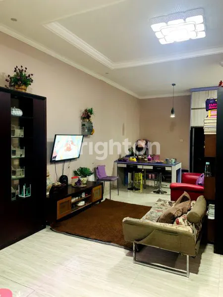 image DIJUAL RUMAH SIAP HUNI LT 145 LB 220 BINTARA BEKASI (3)