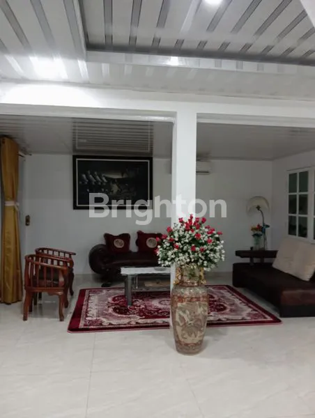 image RUMAH MEWAH LT 198 DI TASBI 1 MEDAN (5)