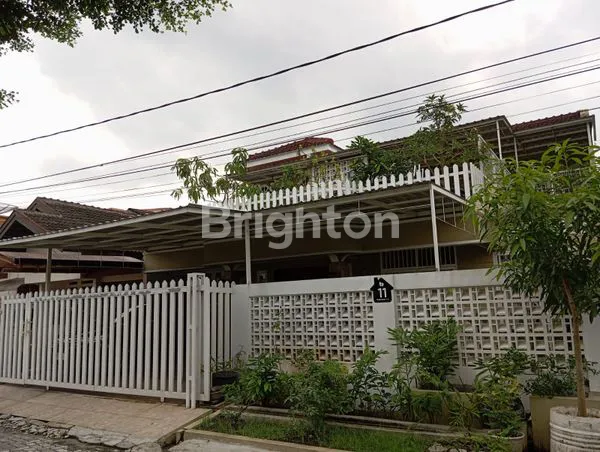 image RUMAH MEWAH LT 198 DI TASBI 1 MEDAN (1)