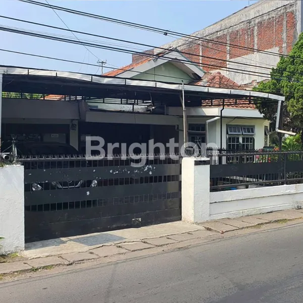 image RUMAH JAMBANGAN SIAP HUNI NOL JALAN RAYA (1)