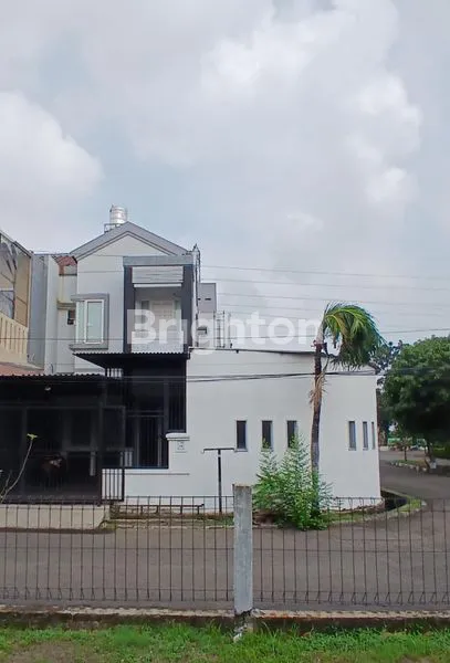 image RUMAH HOOK MEWAH 2 LANTAI SIAP HUNI JAKARTA BARAT (3)