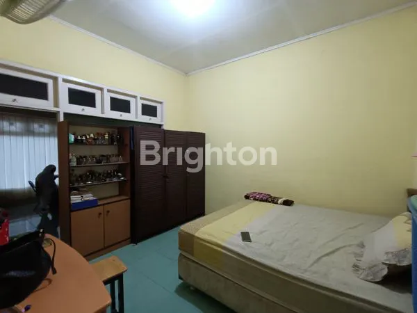 image RUMAH ELITE SUTOMO, LT 1056M², 5 KT (7)