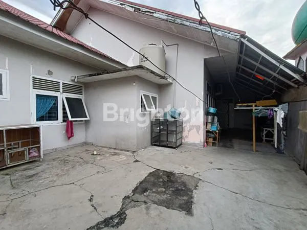 image RUMAH ELITE SUTOMO, LT 1056M², 5 KT (8)