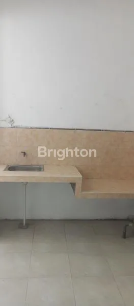 image RUMAH SIAP HUNI DI DALAM PERUMAHAN DEKAT EMBARKASI HAJI (7)