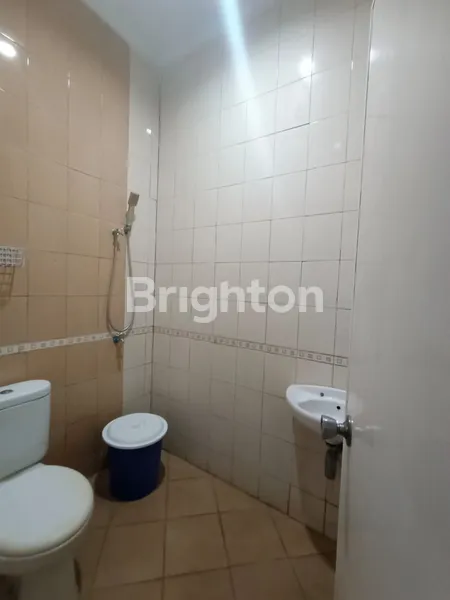 image TURUN HARGA BUTUH CEPAT LAKU RUMAH GREEN SEMANGGI SURABAYA DEKAT MERR (7)