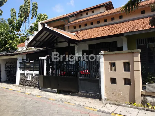 image RUMAH SEMAMPIR TENGAH DEKAT KAMPUS LINGKUNGAN NYAMAN (3)