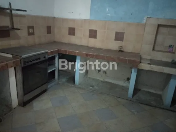 image RUMAH SEMAMPIR TENGAH DEKAT KAMPUS LINGKUNGAN NYAMAN (4)