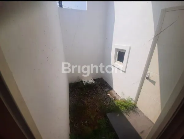 image RUMAH HOEK MURAH CLUSTER TERA DAMAI KOTA HARAPAN INDAH  DEKAT GRAND DUTA CITY BEKASI (8)
