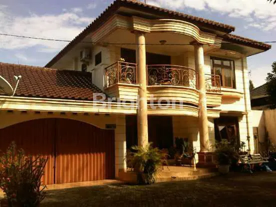 image RUMAH MEWAH 2LT DI DURIAN, BANYUMANIK SEMARANG (1)